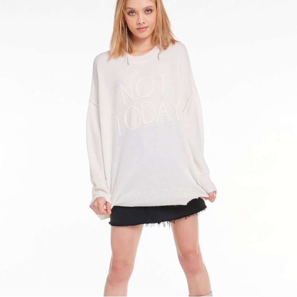 Wildfox Not Today Oversized Sweater - Small - Picture 3 of 7